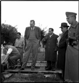 Dr. Francisco Behn Kuhn realiza proceso de exhumación en Cementerio de Santa Juana